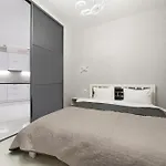 уютные люкс аркадия возле моря 公寓 *
